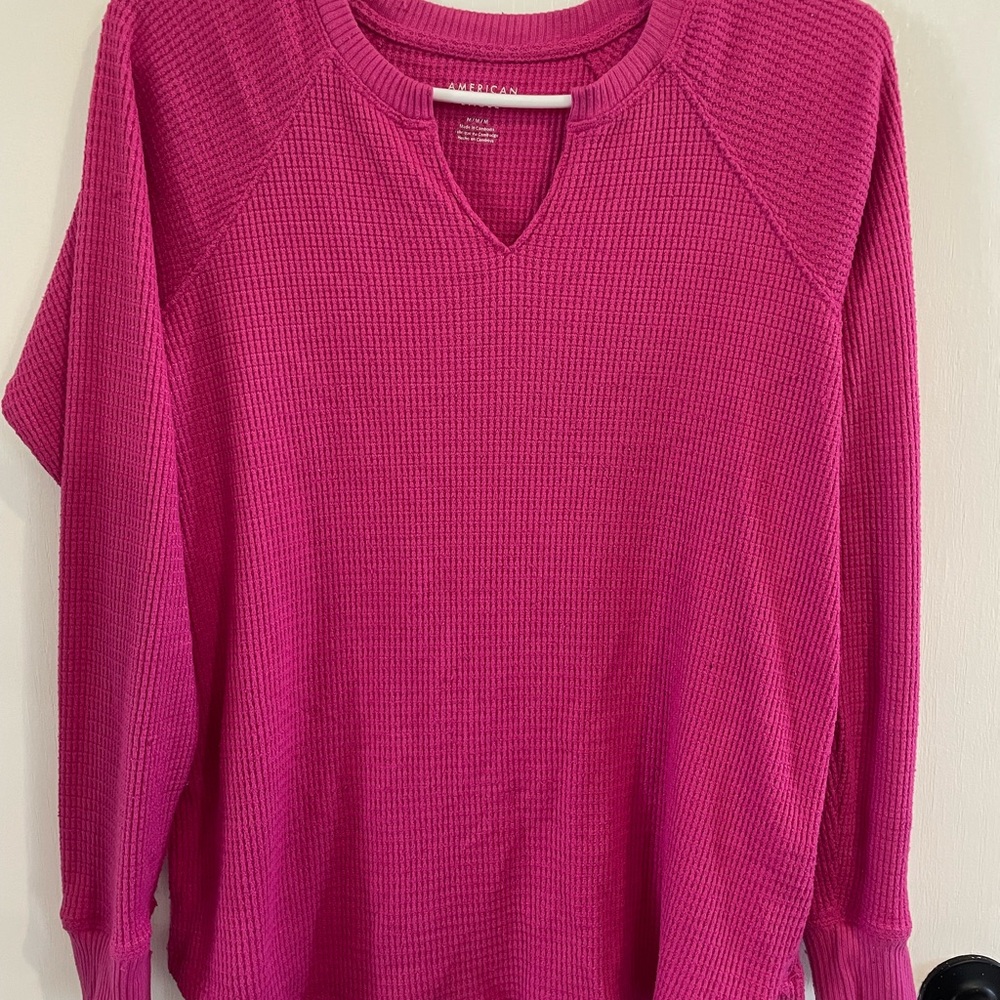 American Eagle Outfitters Fuchsia V-Neck Sweater